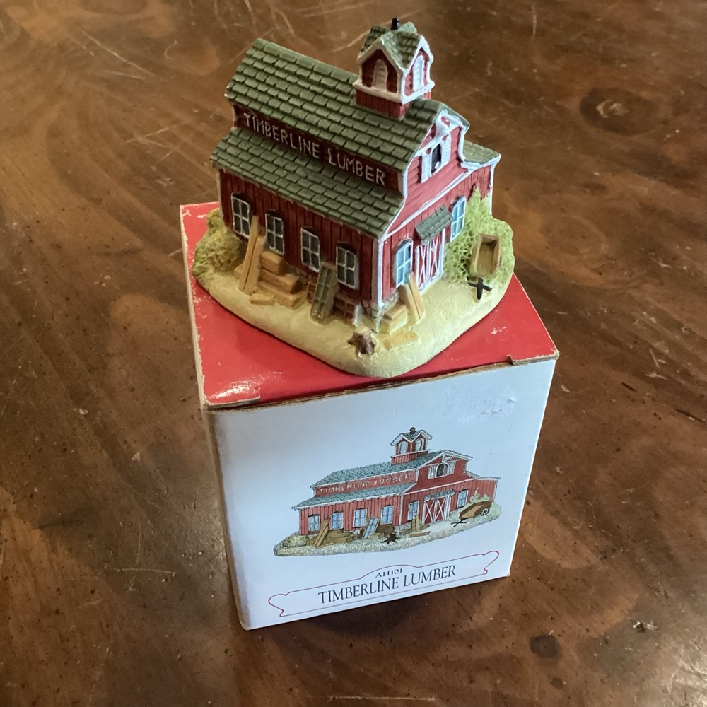 Liberty Falls Collection boxed vintage 1996 Timberline Lumber